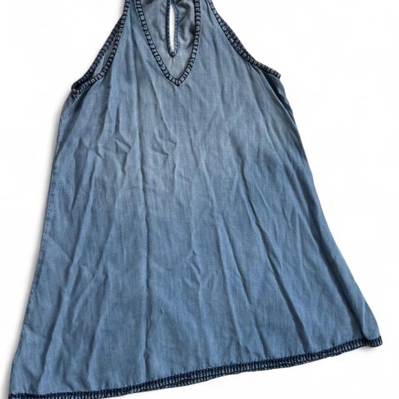 cloth & stone Dresses & Skirts - Cloth & Stone Sleeveless Shirt Dress – Soft Chambray Blue // Easy & Effortless